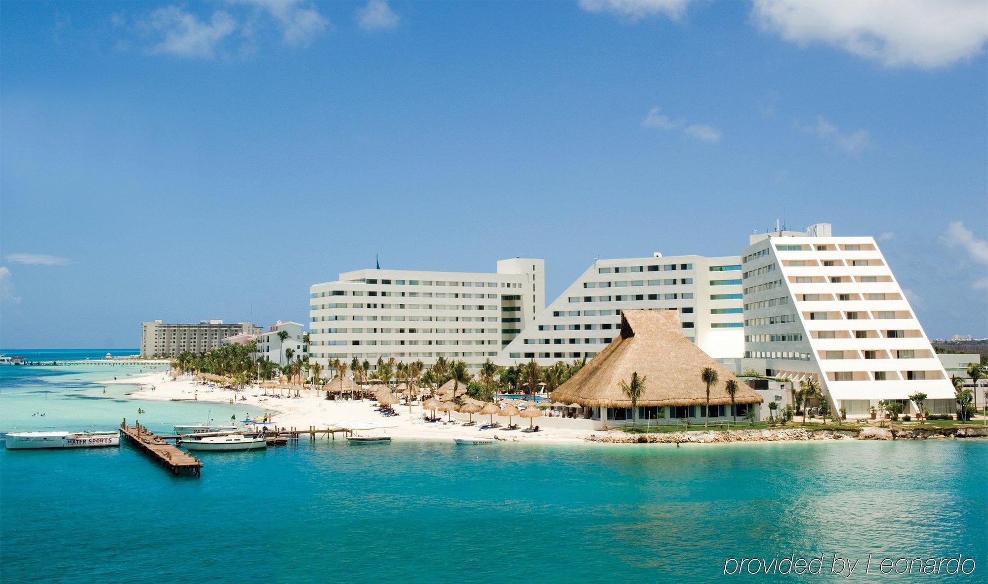Grand Oasis Palm Resort 5*