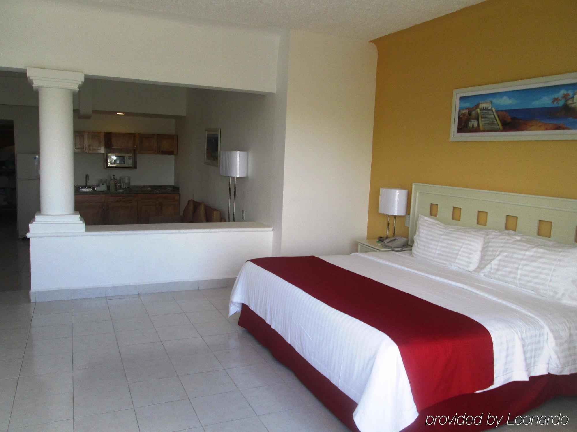 Ocean View Arenas Resort Cancún
