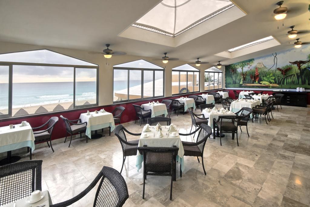 Golden Parnassus 3* Cancún