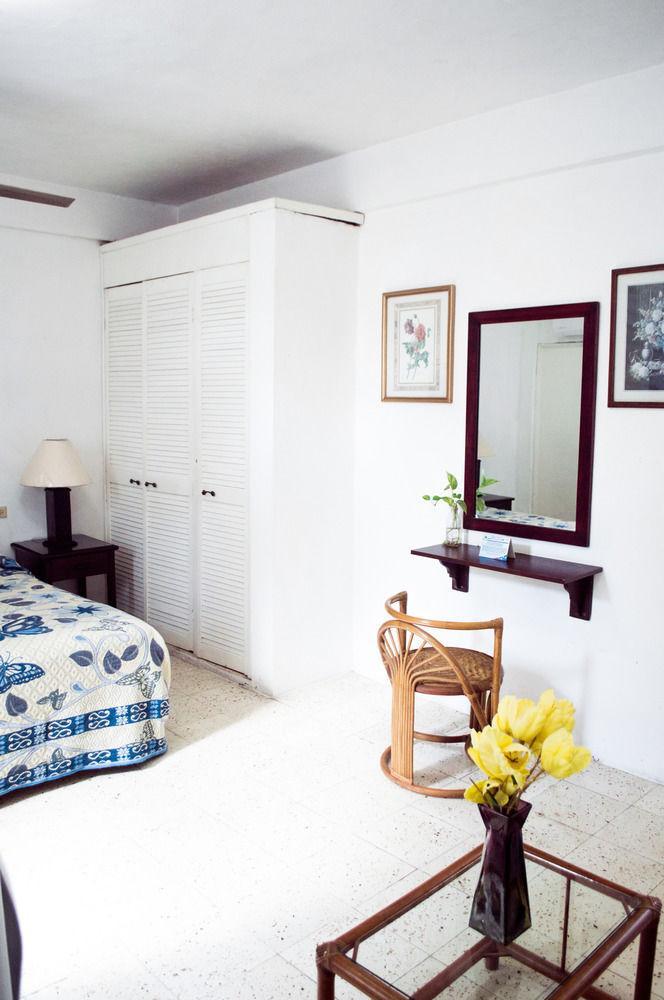 Hotel Suites Le Monde