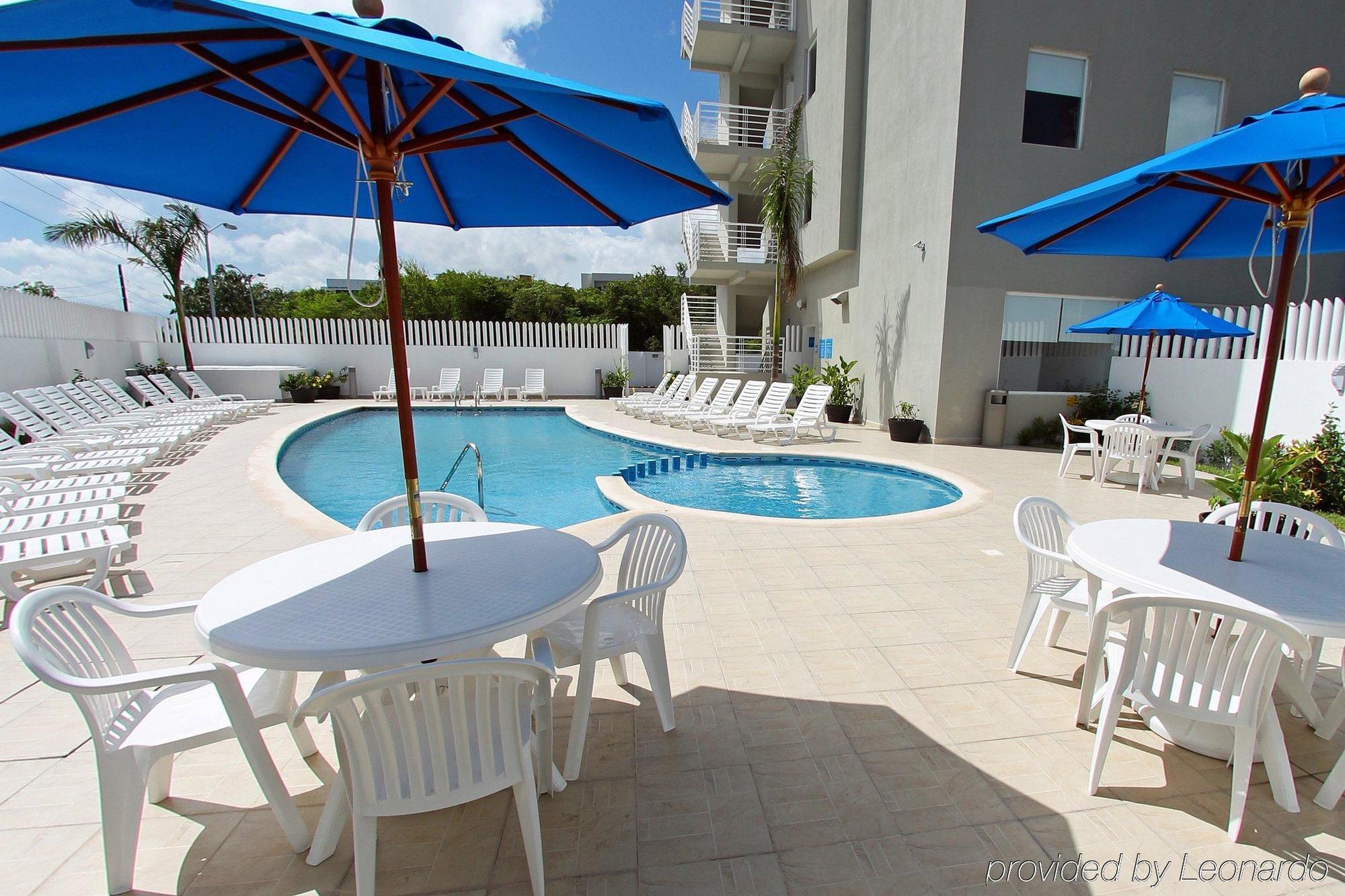 One Centro 3* Cancún