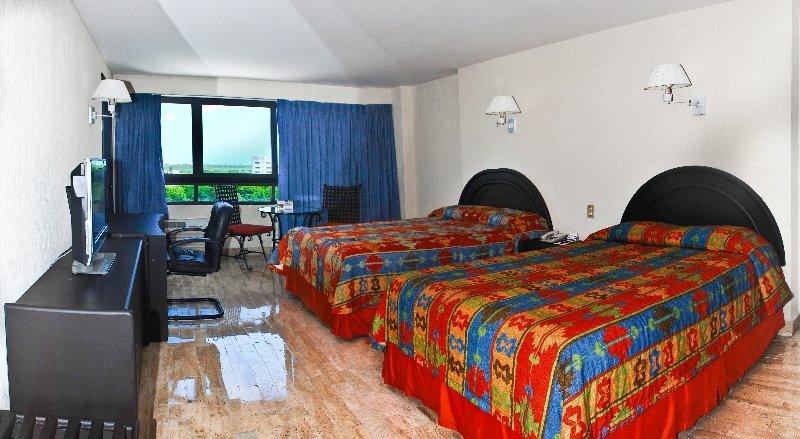 Hotel Smart The Urban Oasis Cancún