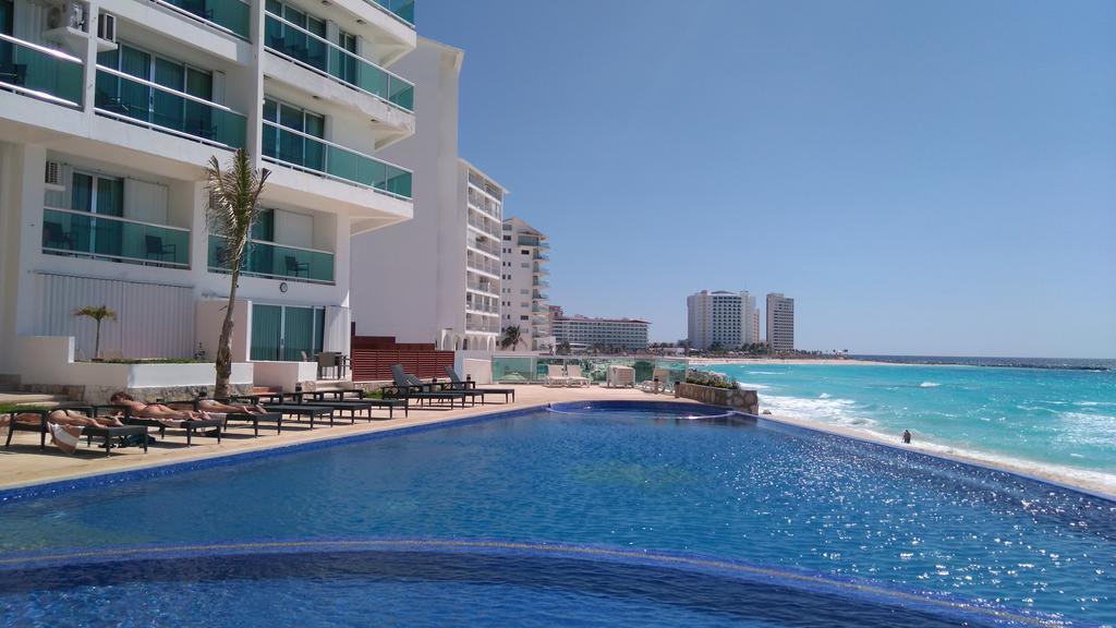 Ocean Front, Amazing Views *