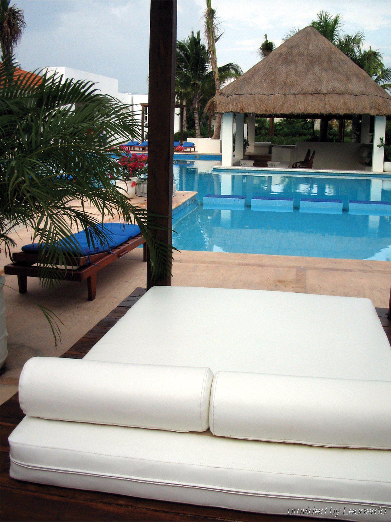 Hotel Smart The Urban Oasis