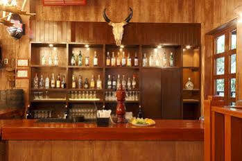 Golden Parnassus Adults Only & Cancún