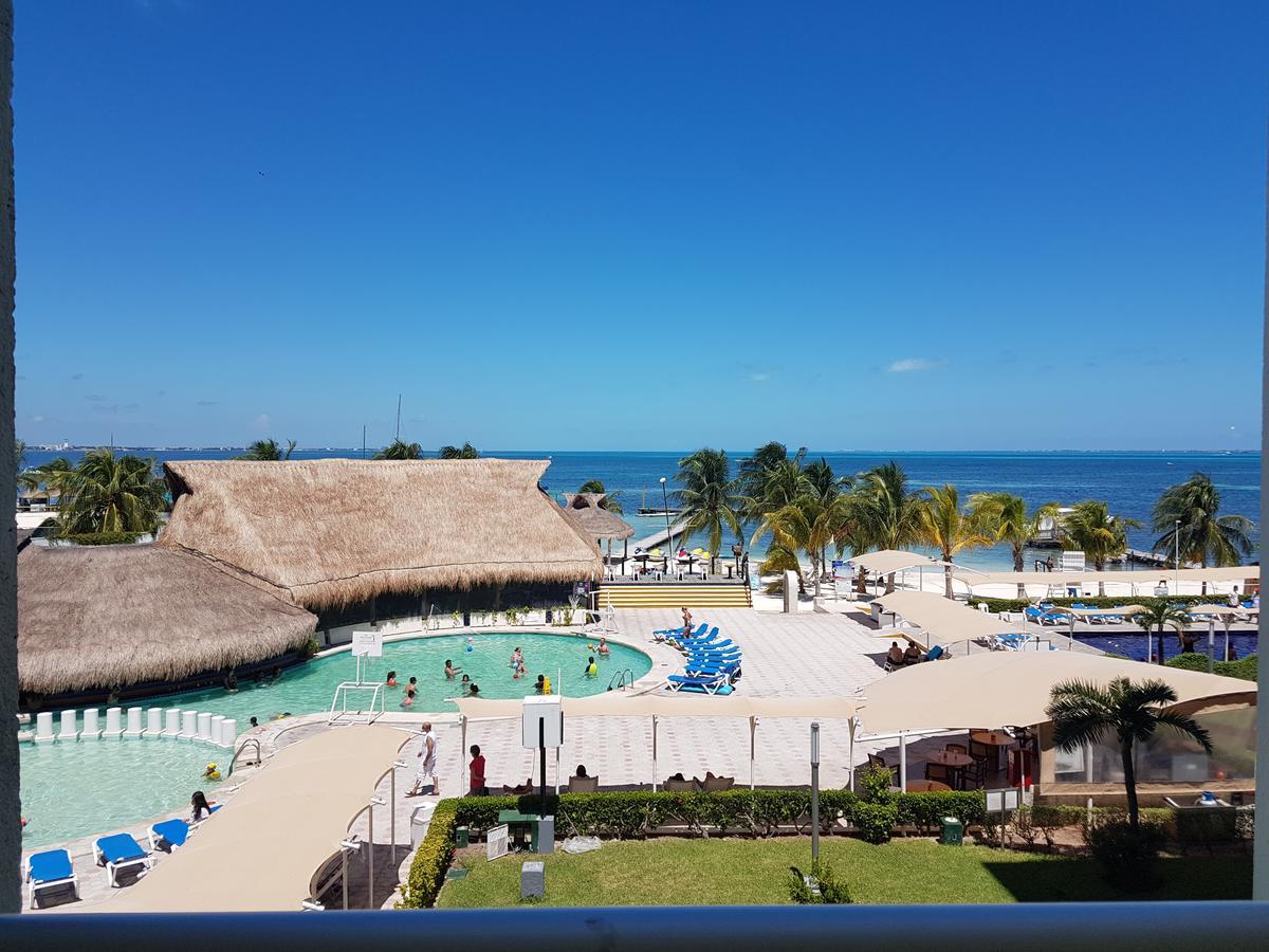 Apartahotel Ocean View Zone Studio *