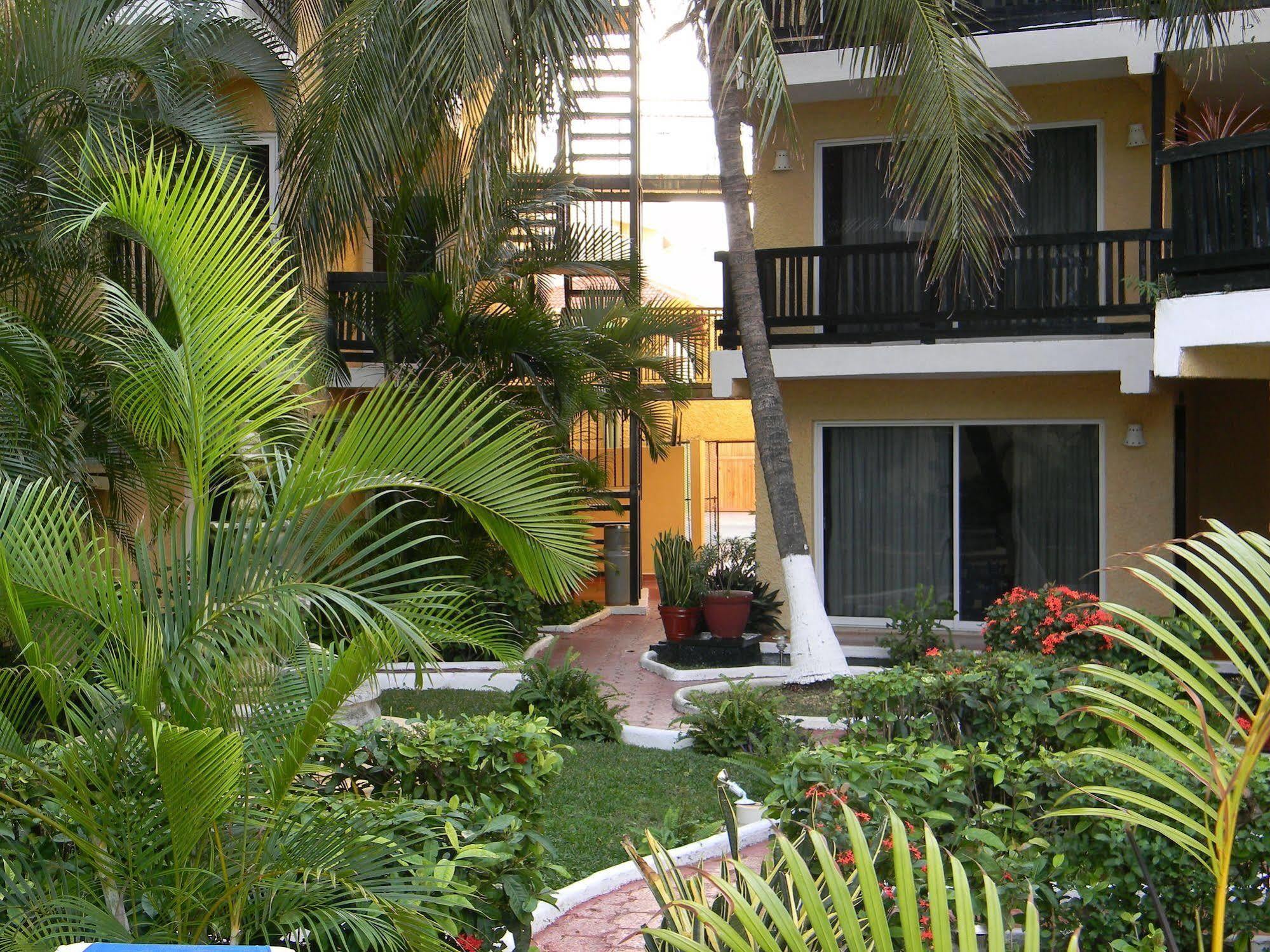 Hotel Imperial Laguna Faranda