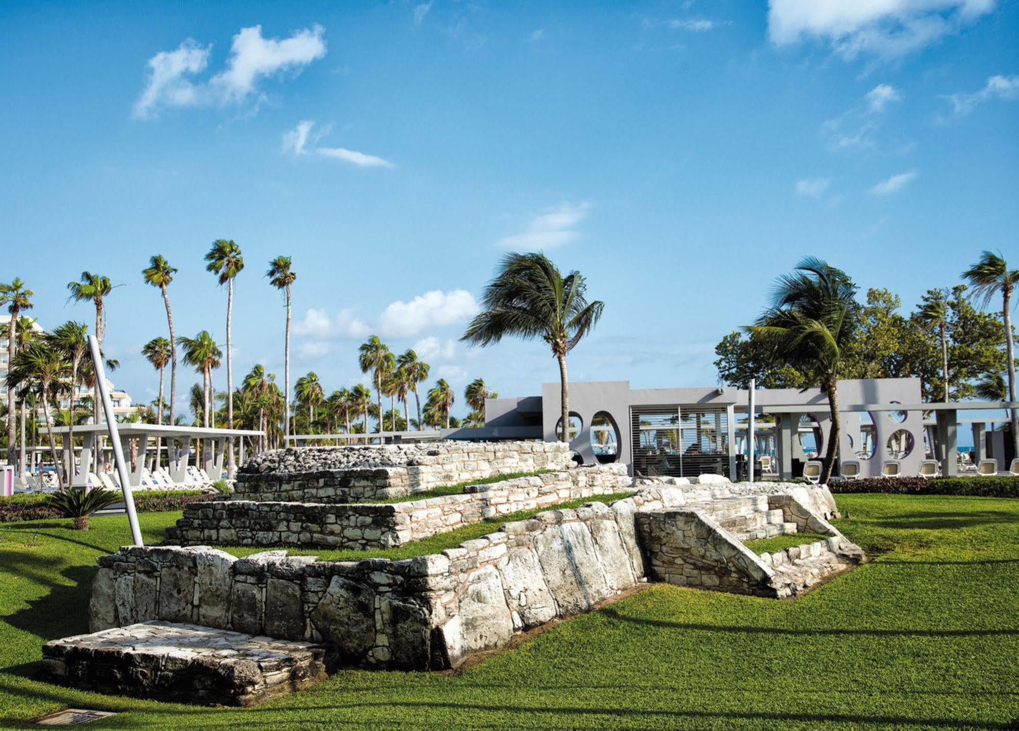 Riu Palace Peninsula 5*
