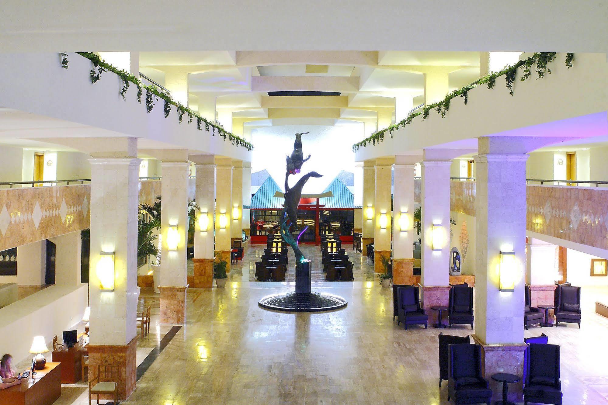 Golden Parnassus Adults Only & 5*