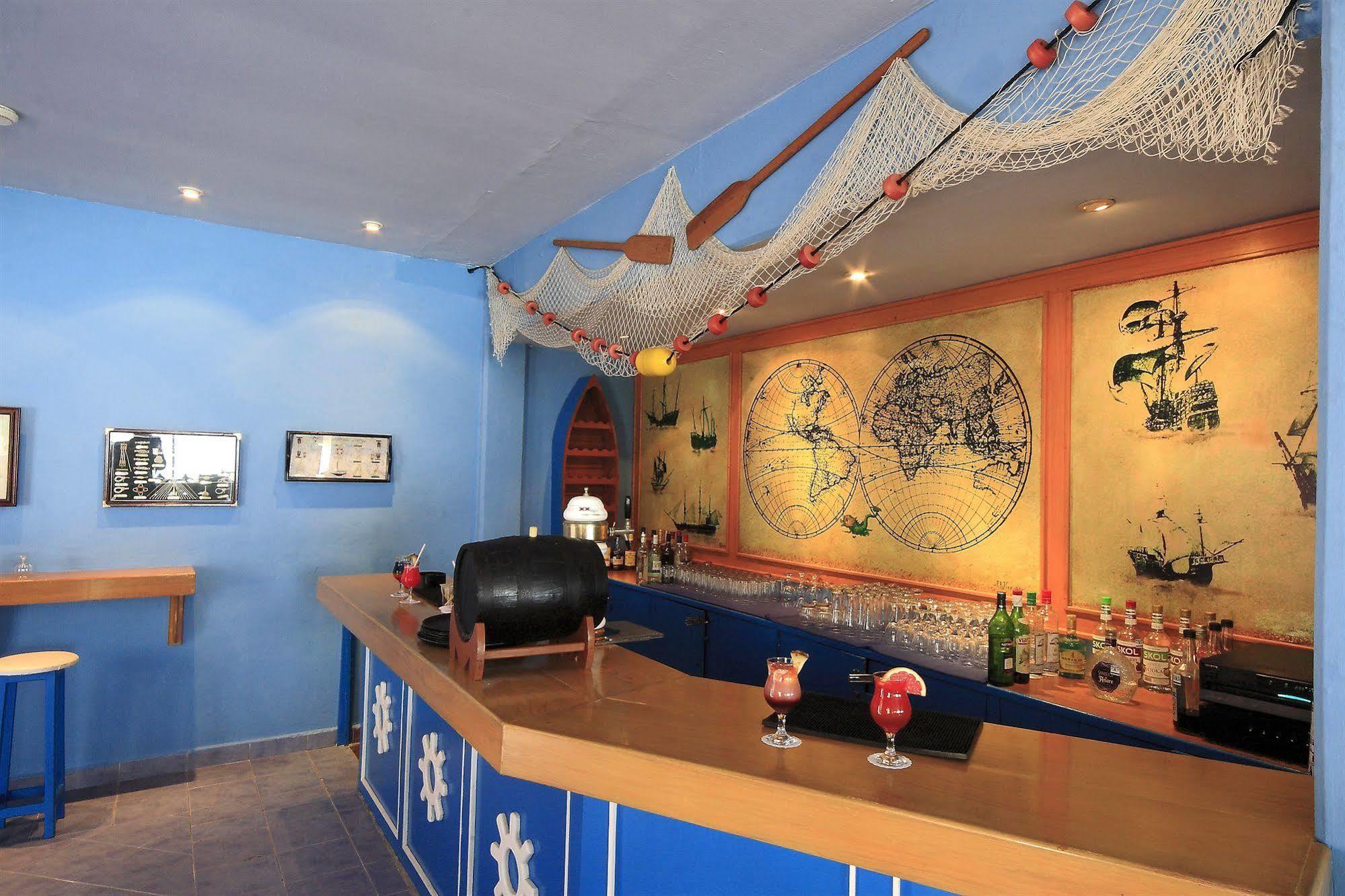 Hotel Golden Parnassus Adults Only &