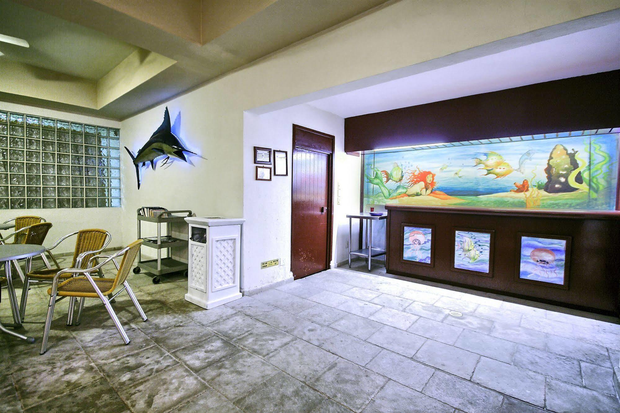 Golden Parnassus Adults Only & Hotel Cancún