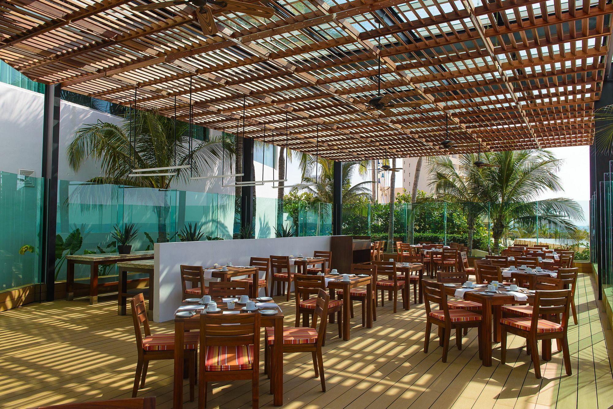 Altitude At Krystal Grand Cancún