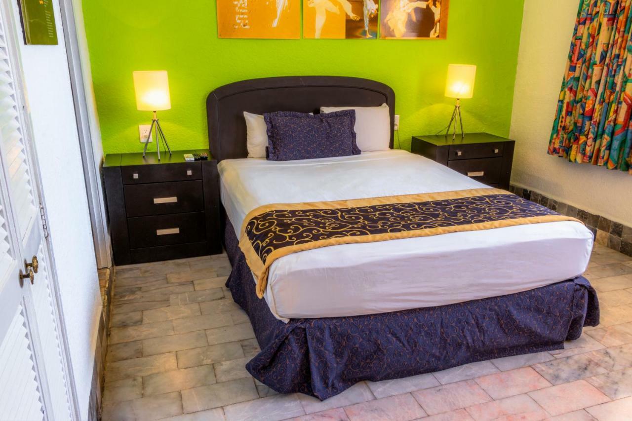 Hotel Bed & & Fun 2*