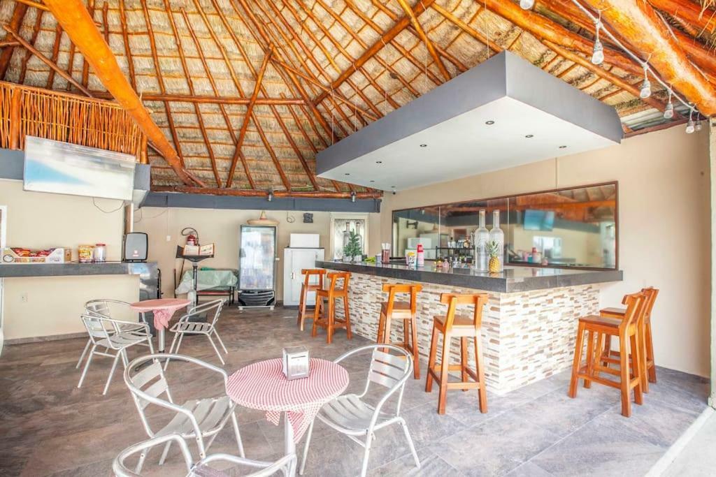 Salvia - Beachfront Apartment Cancun