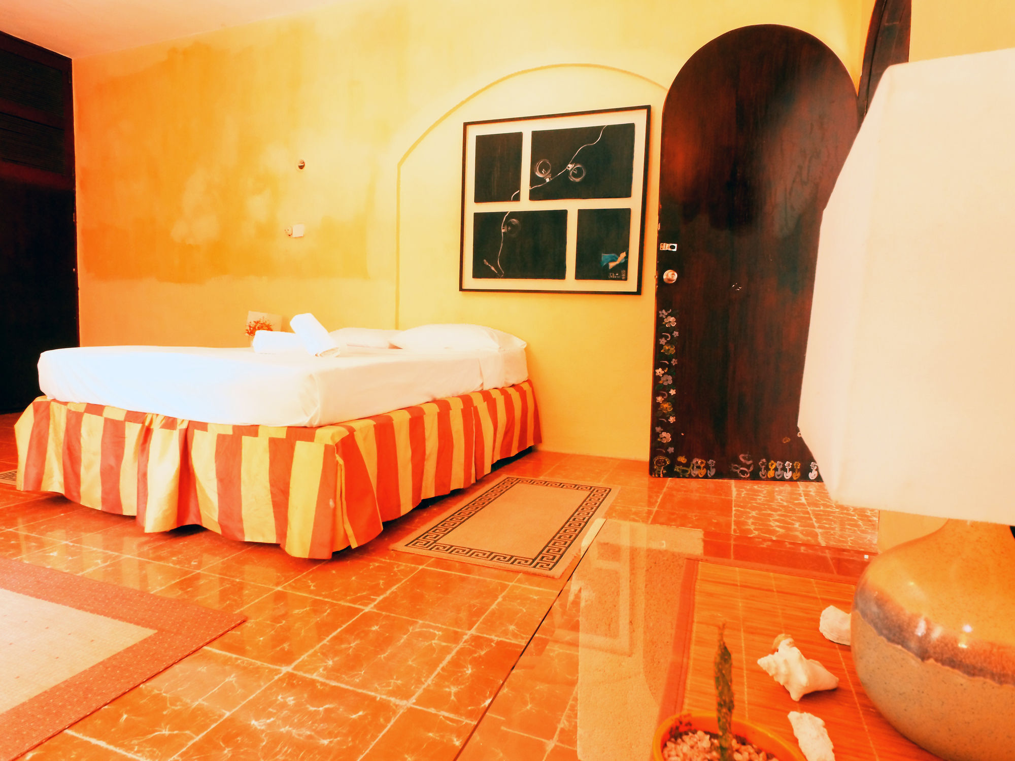 Mayambe Private Village Bed and breakfast 3*