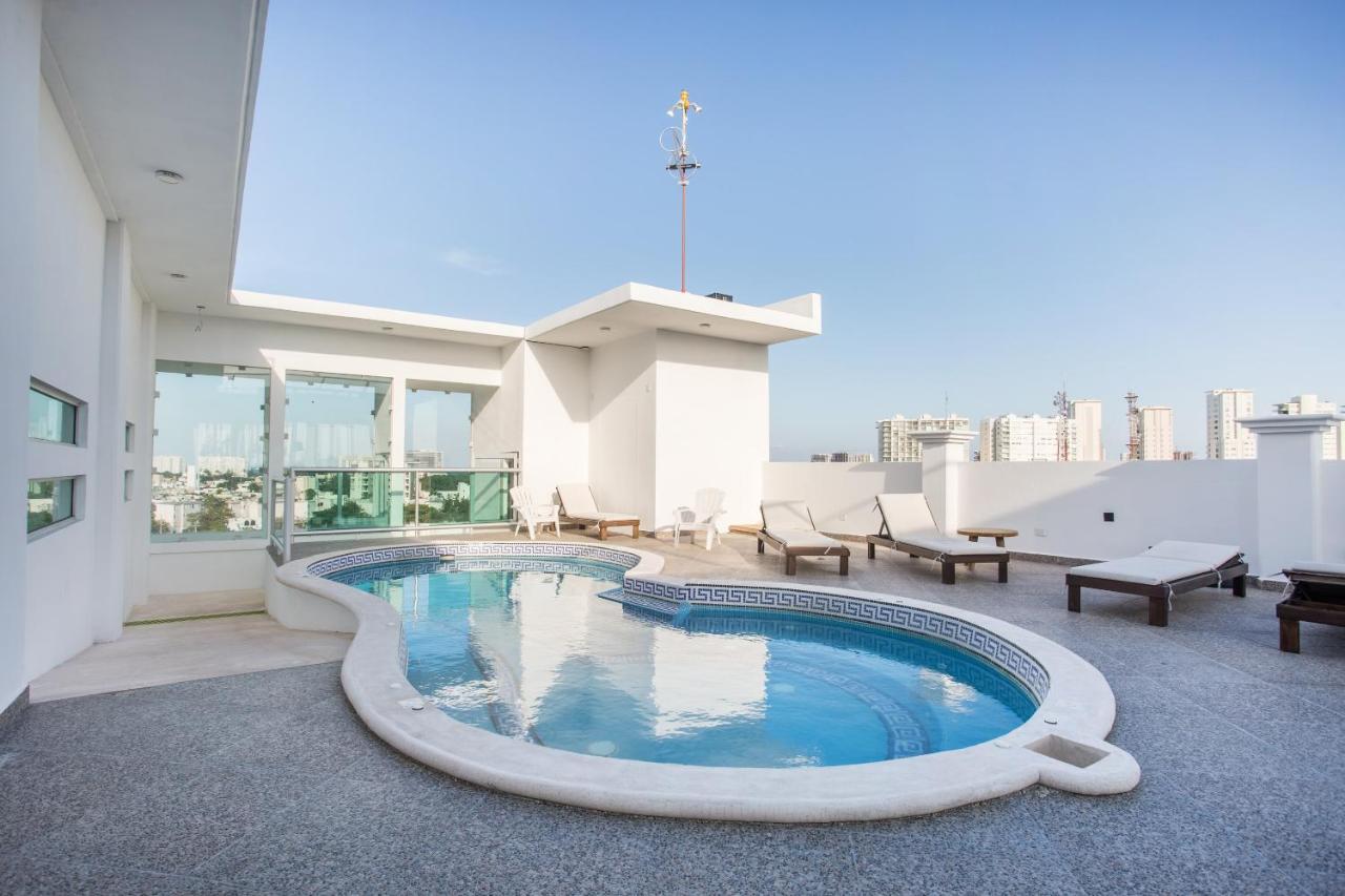 Hotel Capital O Ocean View, Cancún
