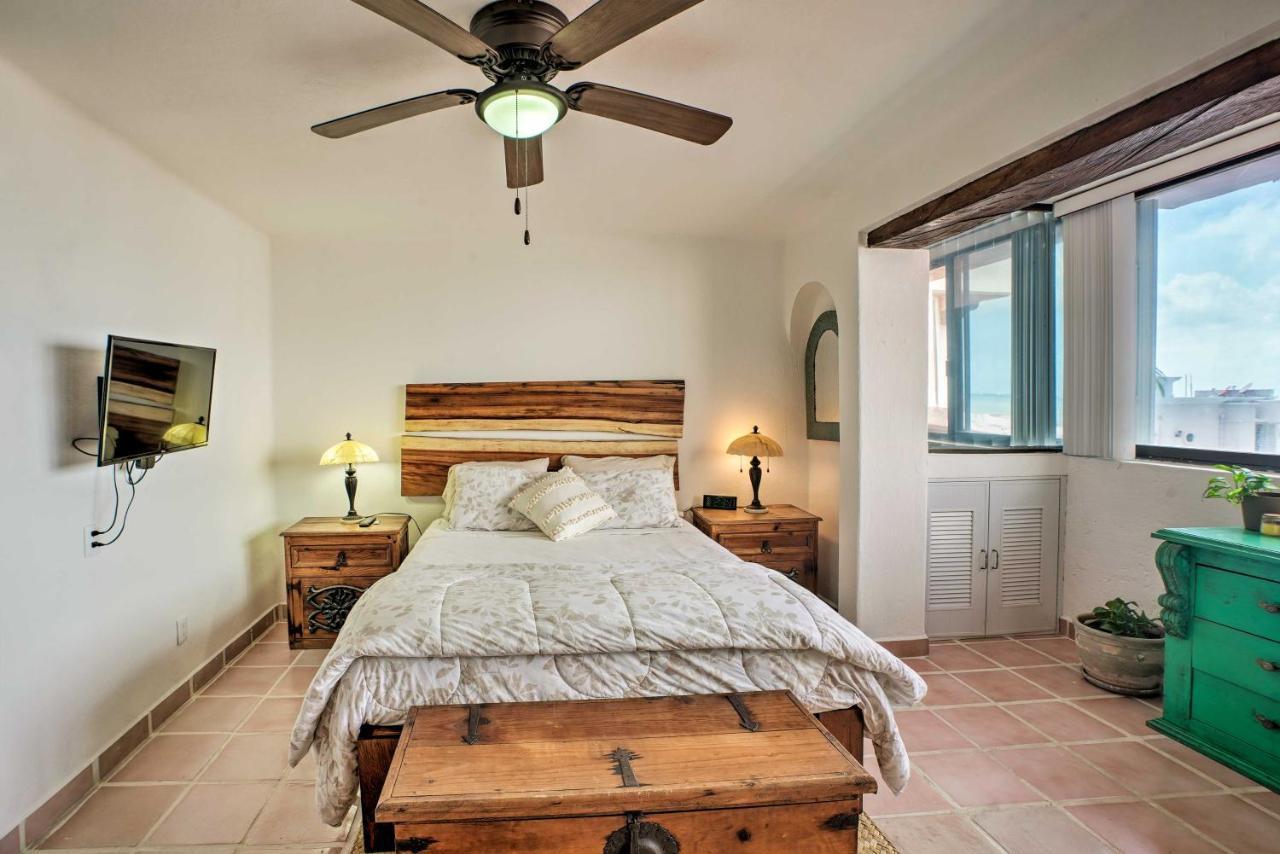 Updated Oceanside Townhome With Pool Walk To Beach! Сasa de vacaciones