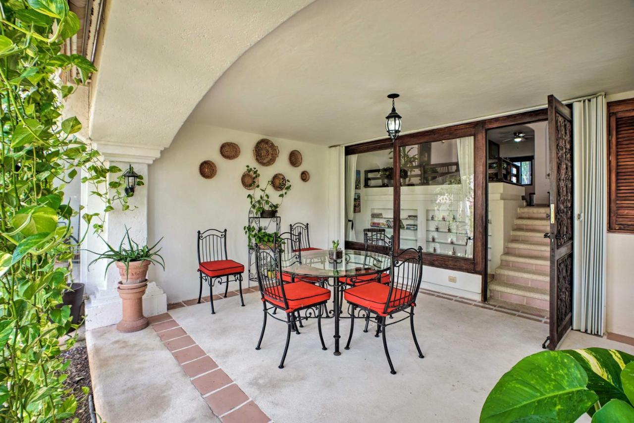 Updated Oceanside Townhome With Pool Walk To Beach! Сasa de vacaciones Cancún