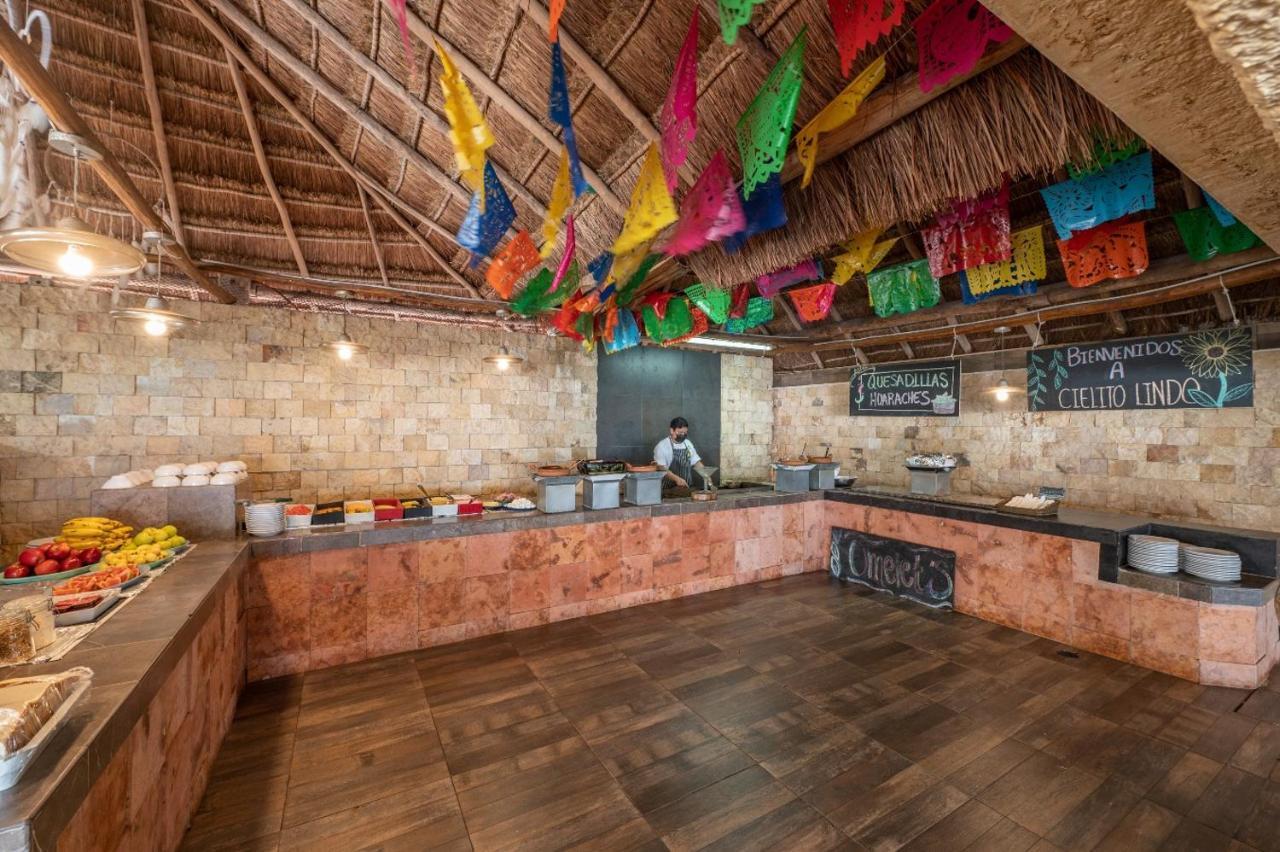 Maya Caribe Faranda