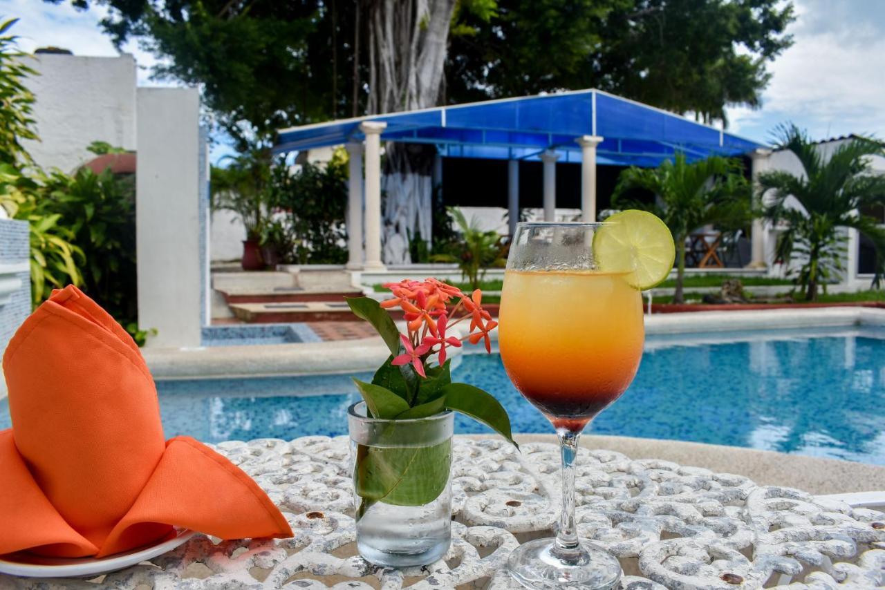 Maria De Lourdes Cancún