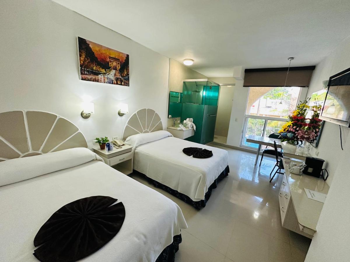 Hotel Plaza Caribe 4*