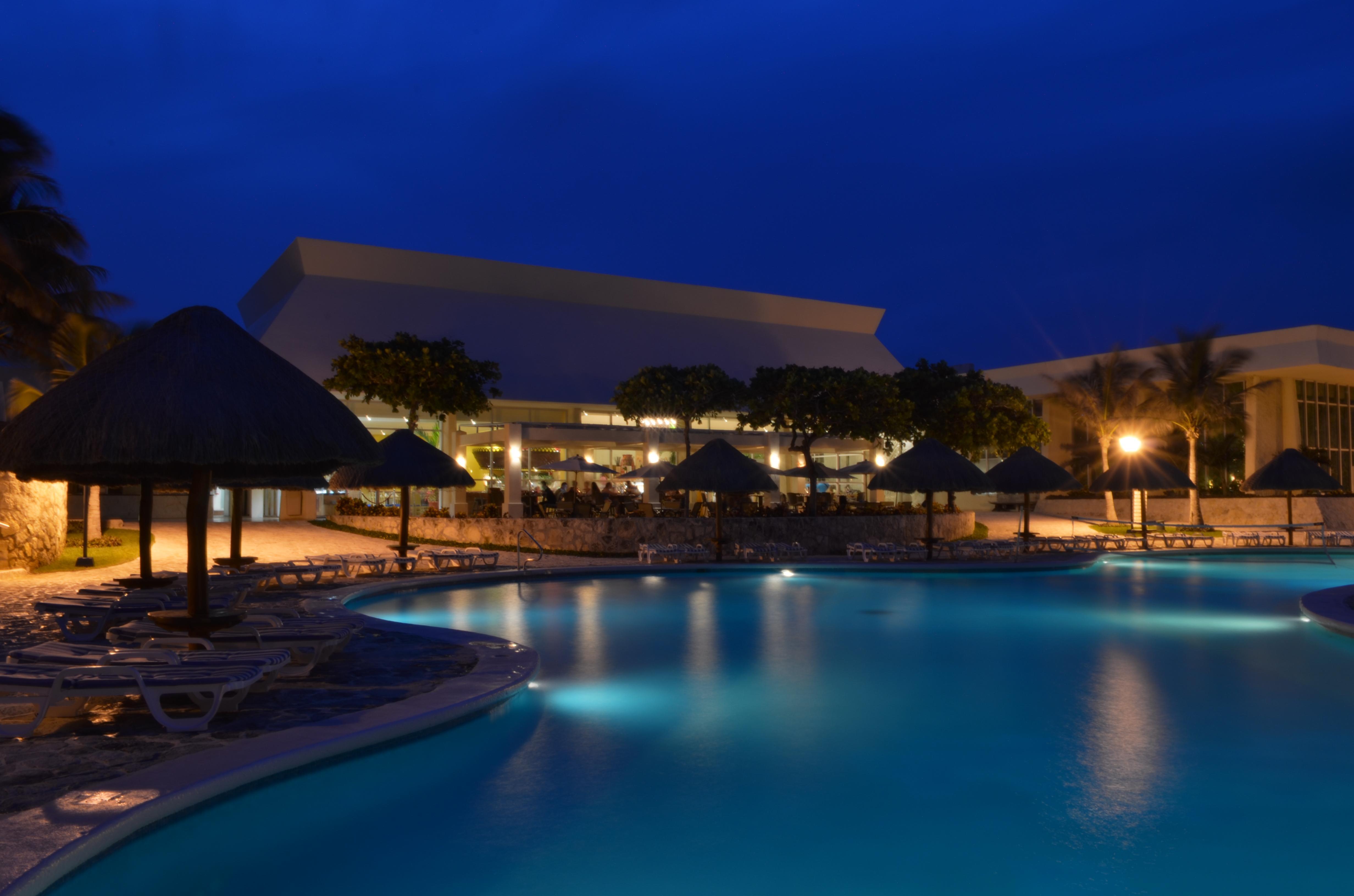 Grand Park Royal Cancún