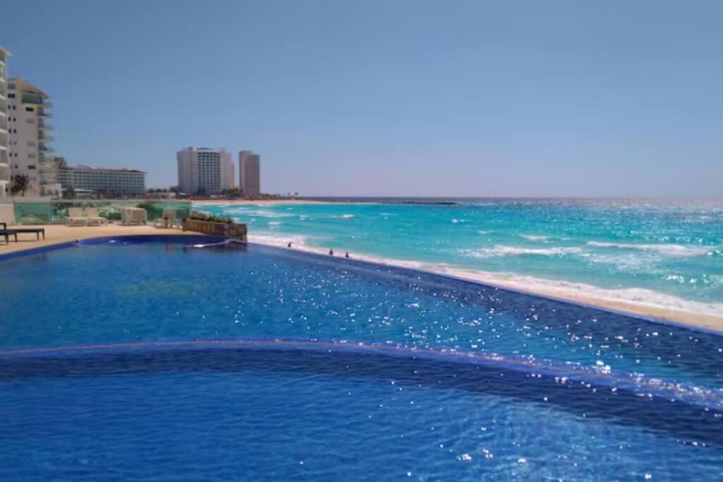 Caribbean Ocean View At The Zone Apartment