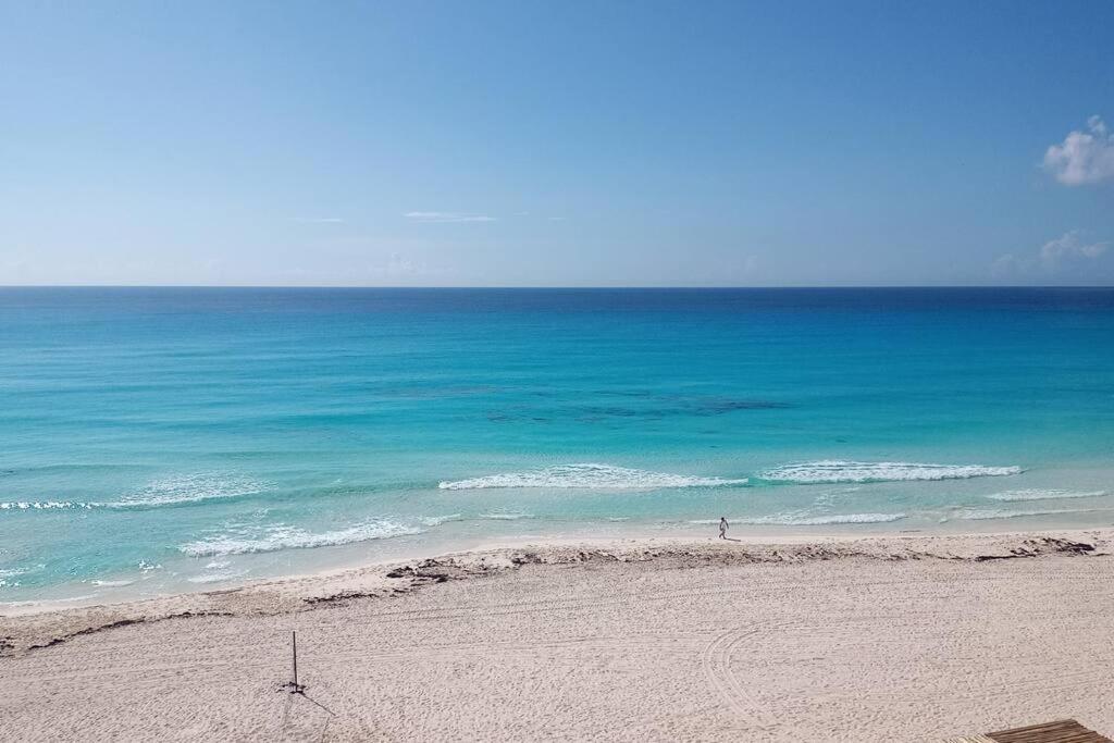 Caribbean Ocean View At The Zone Cancun