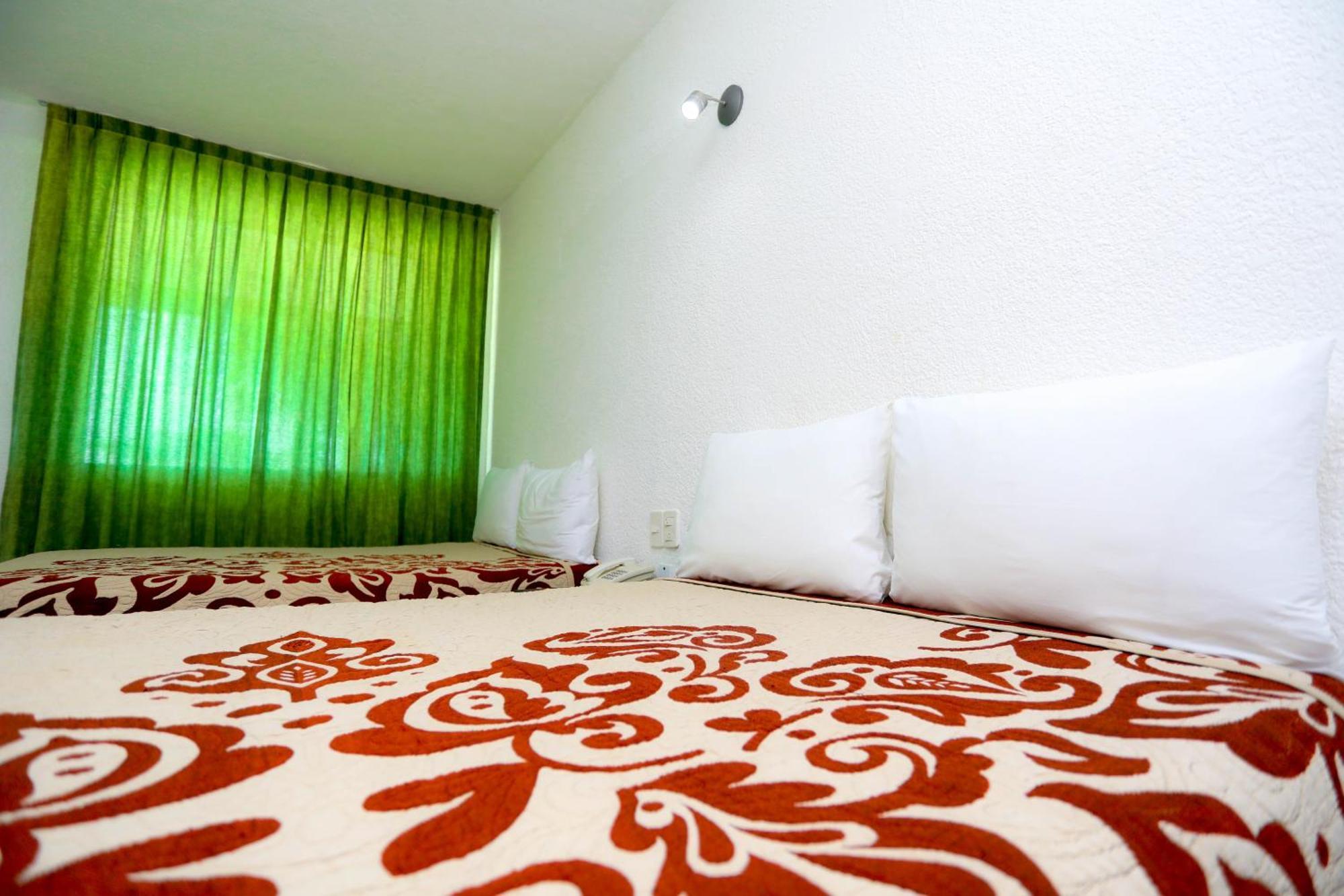 Maria De Lourdes Hotel 3*