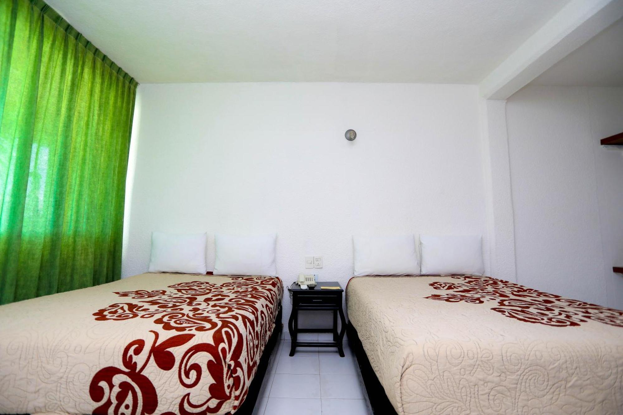 Maria De Lourdes Hotel