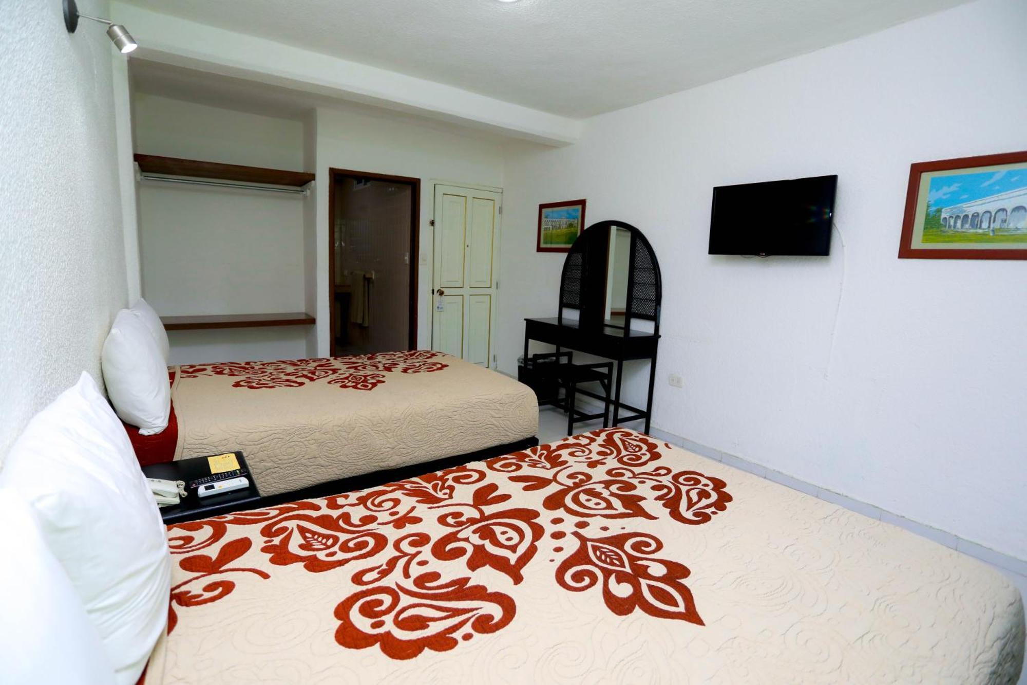 Hotel Maria De Lourdes 3*