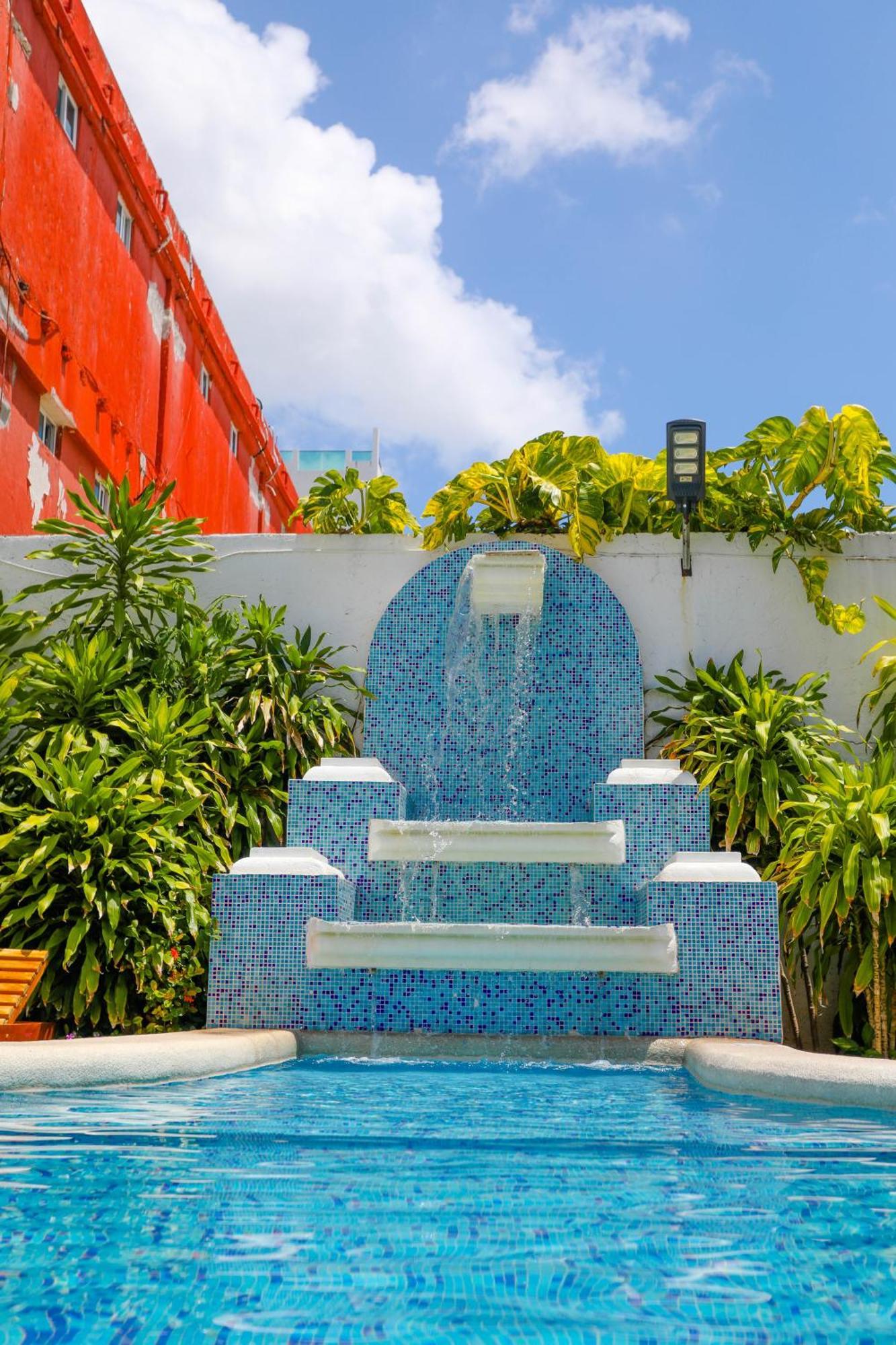 Maria De Lourdes Hotel Cancún