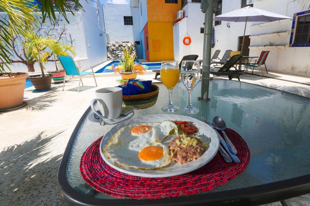 Ikaro Colonial 3* Cancún