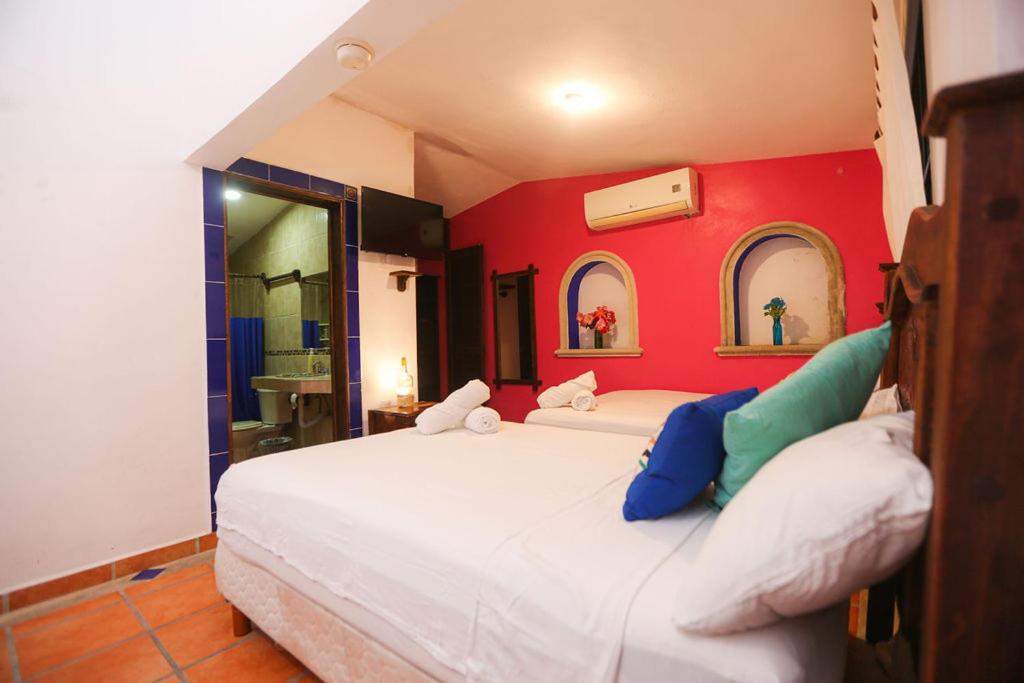 Ikaro Colonial Hotel