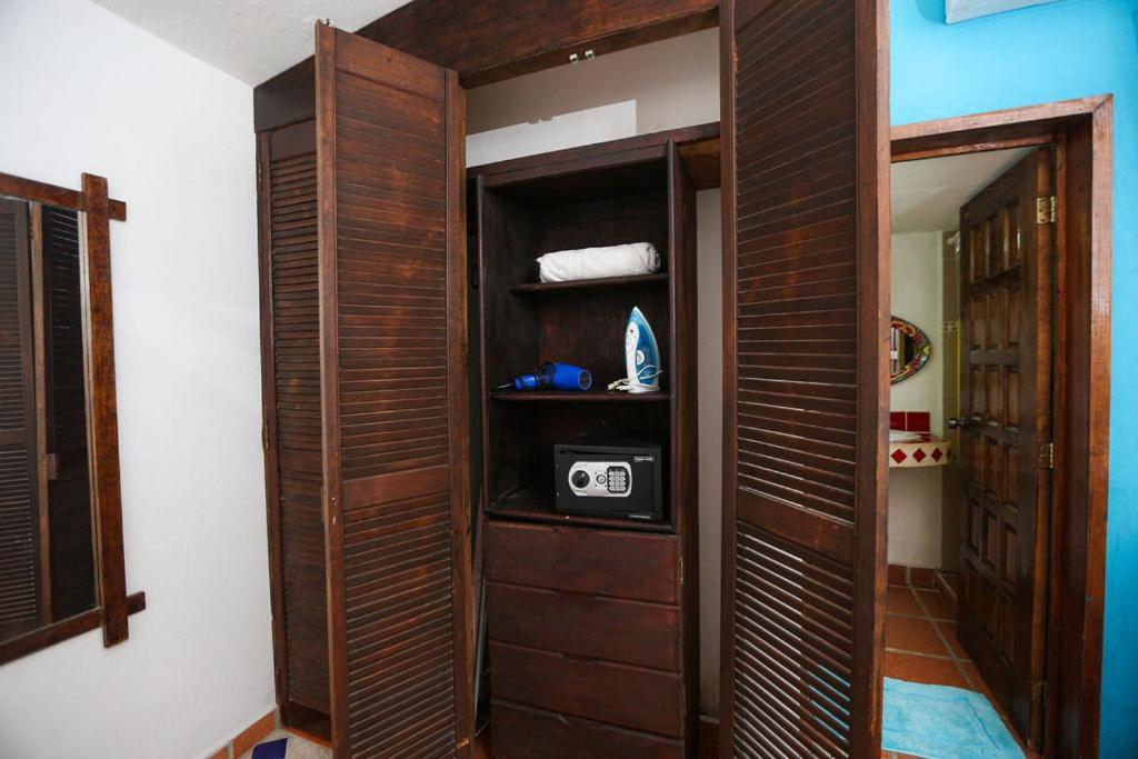 Hotel Ikaro Colonial 3*