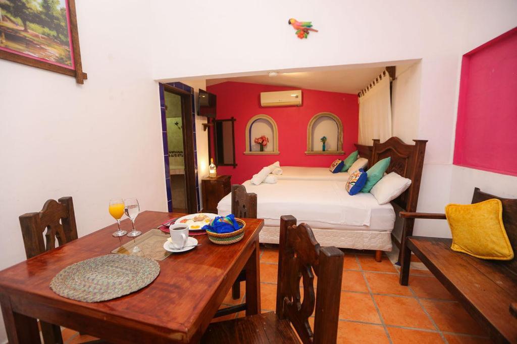 Ikaro Colonial Hotel Cancún