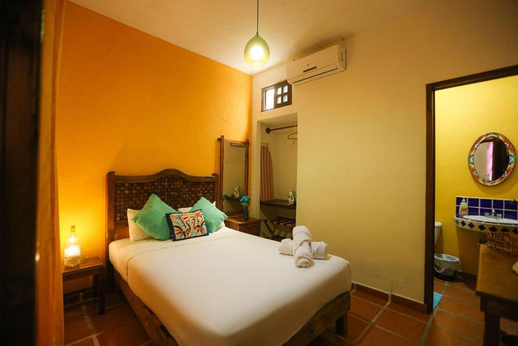 Hotel Ikaro Colonial Cancún