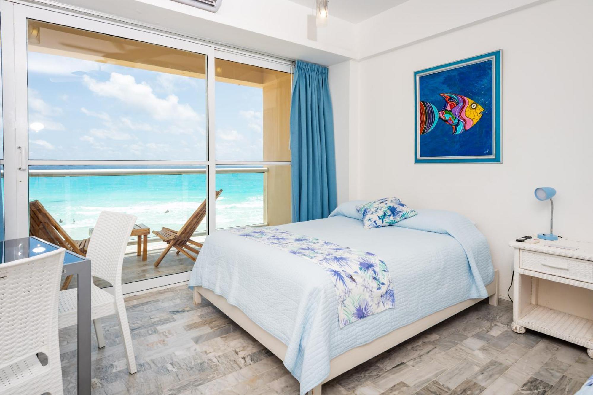 Beachfront At Salvia Apartahotel Cancún