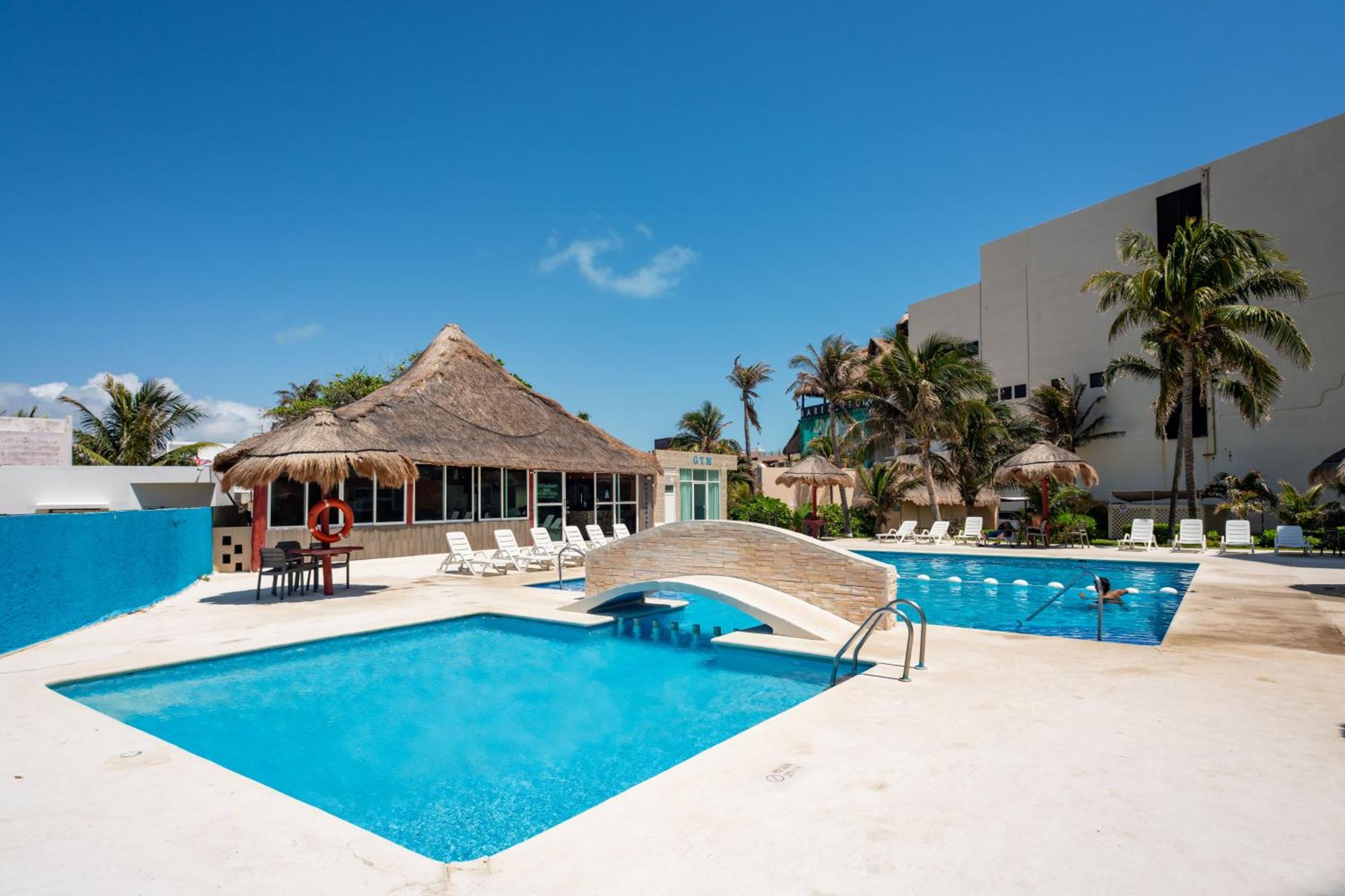 Apartahotel Beachfront At Salvia