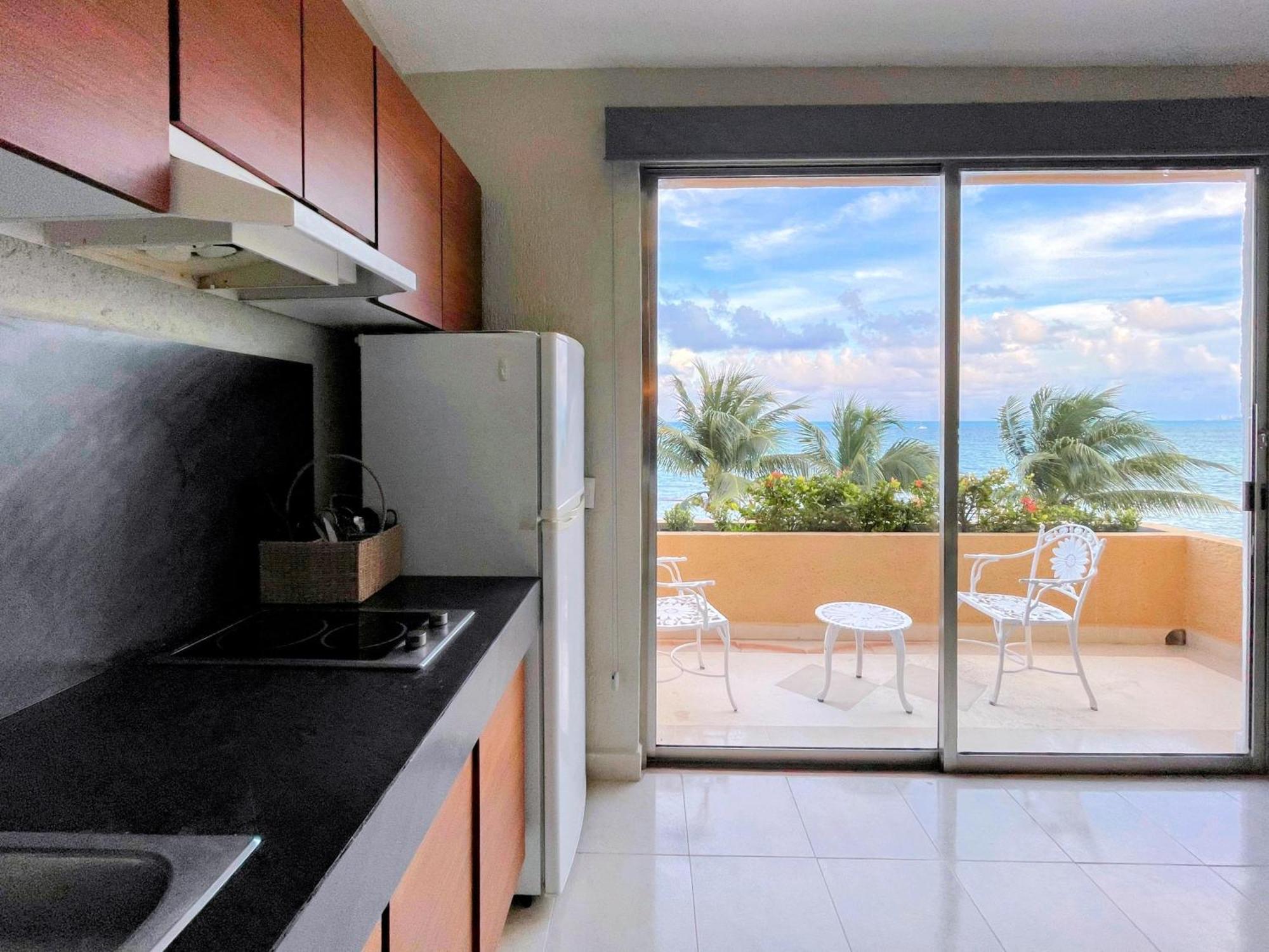 Ritmo By Andiani Travel Apartahotel *