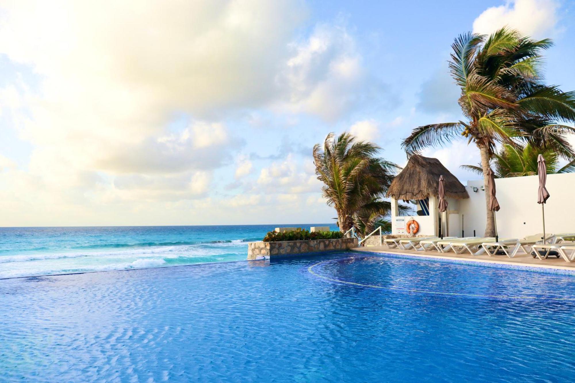 Caribbean Ocean View At The Zone Cancun