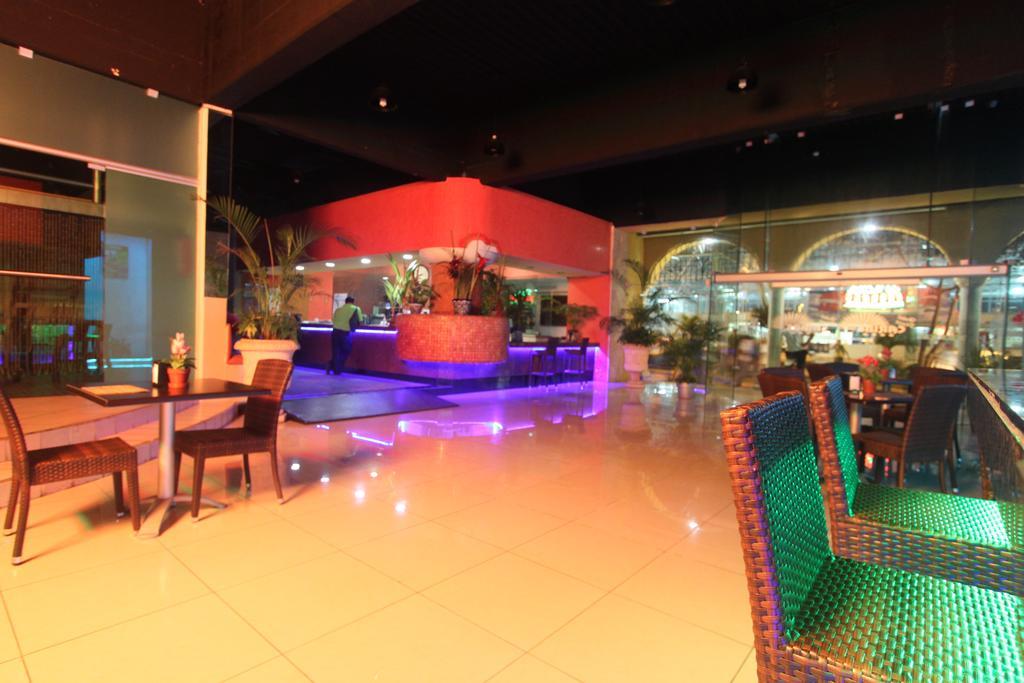 Hotel Plaza Caribe 4*
