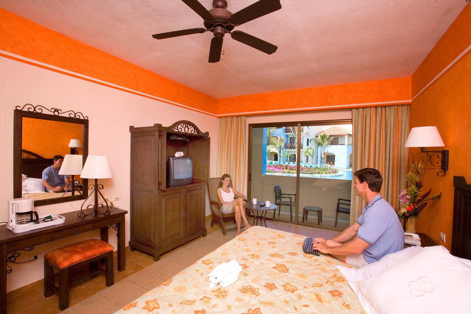 Royal Club Grand Xcaret Resorta Cancún
