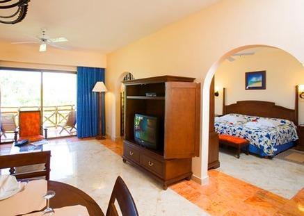 Royal Club Grand Xcaret Resorta