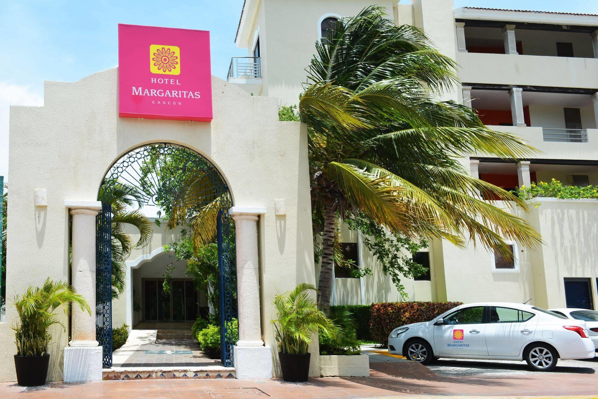 Hotel Margaritas Cancun