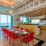 Villa Punta Sam - Beachfront Luxury Villa