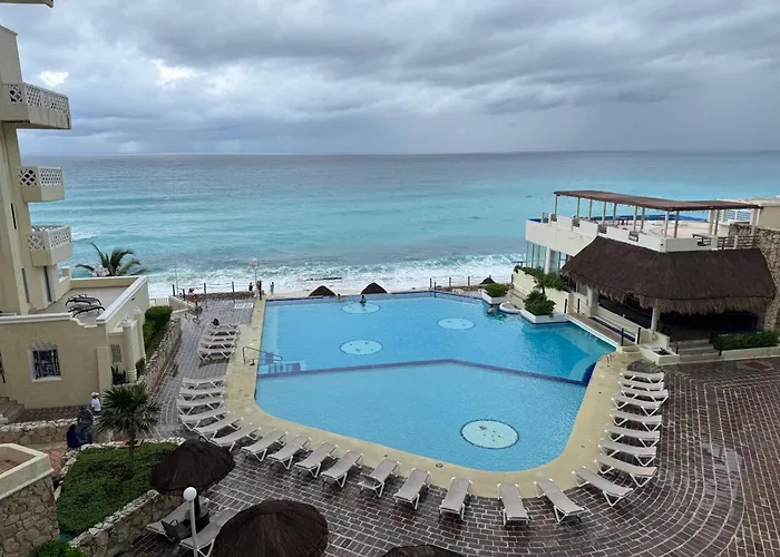 Cancún Plaza Sea View