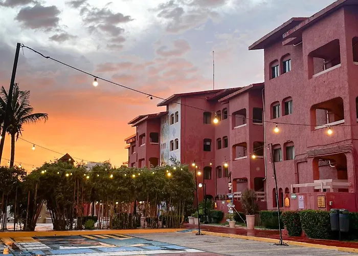 Selina Cancun Laguna Hotel Zone