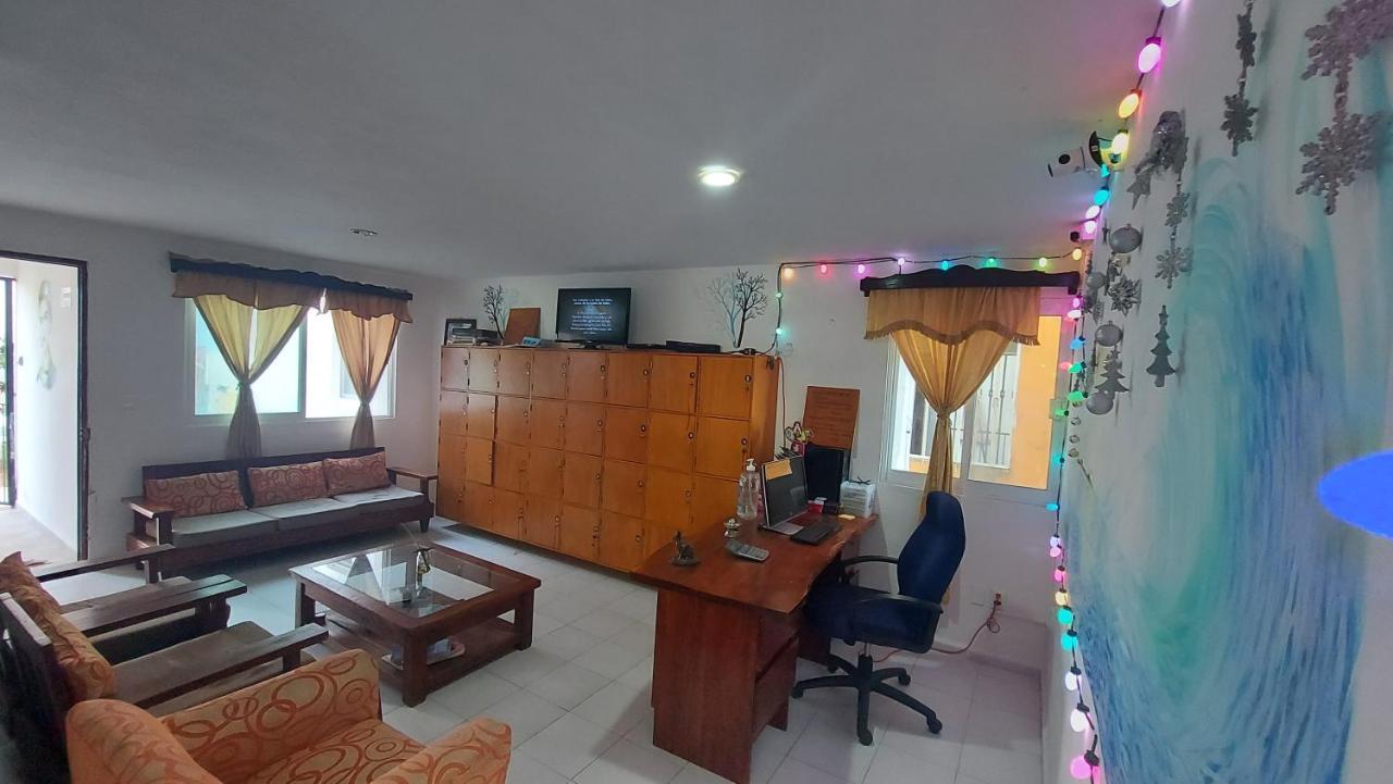 Punta Sam Hostal *