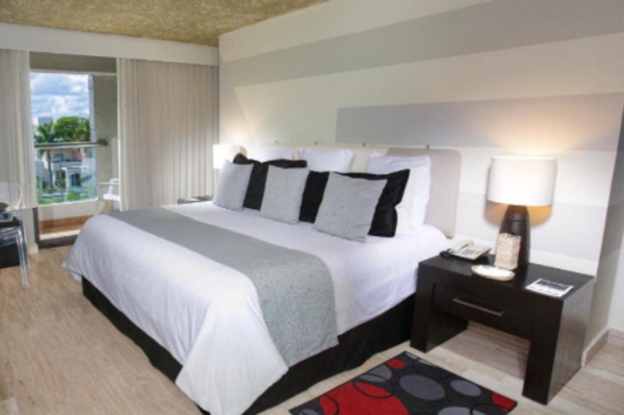 Oh! - The Urban Oasis & Club (adults Only) Hotel 4*